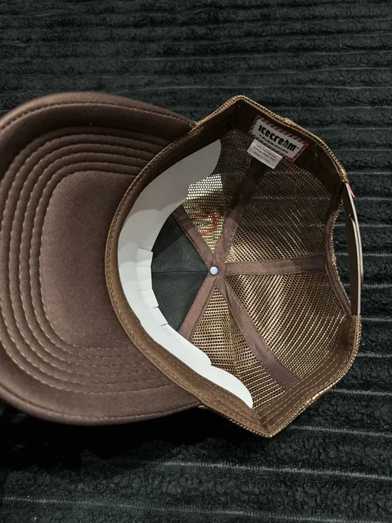 BILLIONAIRE BOY CLUB RUNNING DOG - Picture 2 of 2